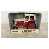 IH 1066 Die Cast Tractor IH 1066 Die Cast Tractor