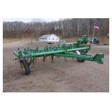 John Deere 12-ft. Field Digger John Deere 12-ft. Field Digger