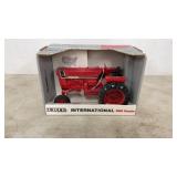 IH 966 Die Cast Tractor IH 966 Die Cast Tractor