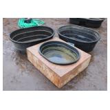 3 sm. plastic water tanks 3 sm. plastic water tanks
