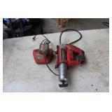 Milwaukee 12v Grease gun Milwaukee 12v Grease gun