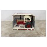 IH 1456 Die Cast Tractor IH 1456 Die Cast Tractor