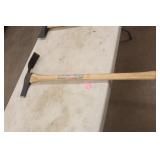 Collins grub axe, like new Collins grub axe, like new