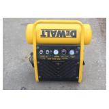 DeWalt Self Contained Air Compressor DeWalt Self Contained Air Compressor