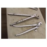 2 lg. forge tongs 2 lg. forge tongs