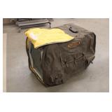 Pet Porter w/Mud River insulated cover Pet Porter w/Mud River insulated cover