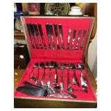 GENSE stainless steel flatware set in serving