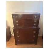 Early Thomasville 6-drawer chest