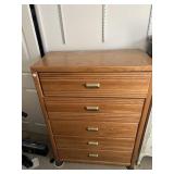 Five drawer chest