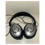 BOSE quiet comfort 15 headphones