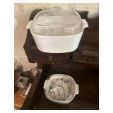 Two Corning Ware dishesw/ lids
