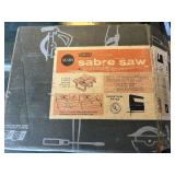 Saber saw