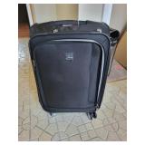 Skyway luggage Co suitcase