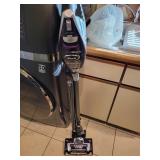 Shark Rocket Deluxe Pro vacuum cleaner
