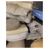 Large amount of linens, blankets, pillows