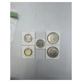 Two 1972 Ike Dollars, 1 1979 SBA Dollar, Two 1