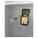 Danforth pewter Santa pin Kelly Waters pewter