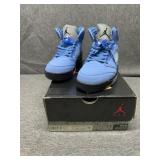 Size 9 Air Jordan 5 Retro SP basketball shoes-