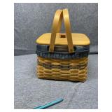 Longaberger handle basket with lid