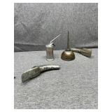 2 oil cans and 2 filler spouts