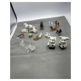 Glass miniatures, piggy salt & peppers,