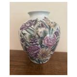 8 inch tall Chinese vase