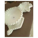 3 Pieces Milkglass Fenton