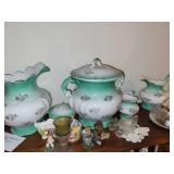 Westmoreland 7-piece washstand set