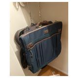 Various pieces carryon luggage