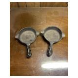 Miniature skillet ashtrays