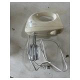 GE Hand Mixer