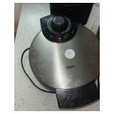 Oster waffle maker Hamilton Beach toaster
