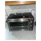 Black & Decker toaster oven
