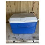 Rubbermaid cooler