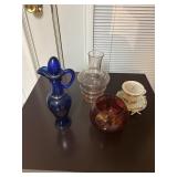 Miniature pitchure and other glass items