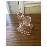 Vintage Ping glass Pretty Maiden toothpick holder