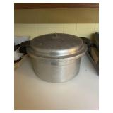 Pressure cooker and canning jars