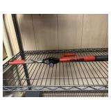 The Club anti- theft car deal with key