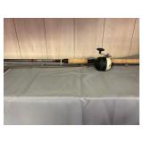 Daiwa 8 1/2ï¿½ pole and Zebco 888 Reel