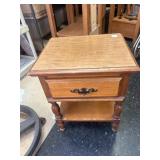 1 drawer nightstand