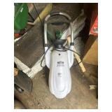 3-gallon rolling cart sprayer