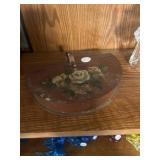 Metal crumb catcher