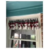9 Moose Window Hangins