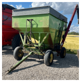Parker 2000 Gravity Box with J&M Unloading Auger on JD 1065A Running Gear