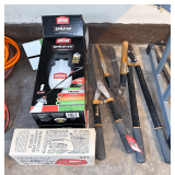 Grass/Hedge Shears, Loppers & Sprayer
