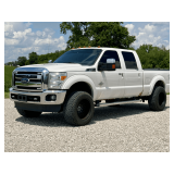 2015 Ford F250 Lariat 4x4 Truck