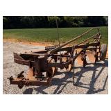 Oliver Semi-Mounted 5x16 Plow