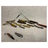 16 Knives  1 Antique Pen
