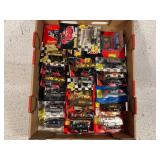 18 Racing Champions Nascar 1:64