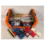 11 asst Nascar 1:24 Scale